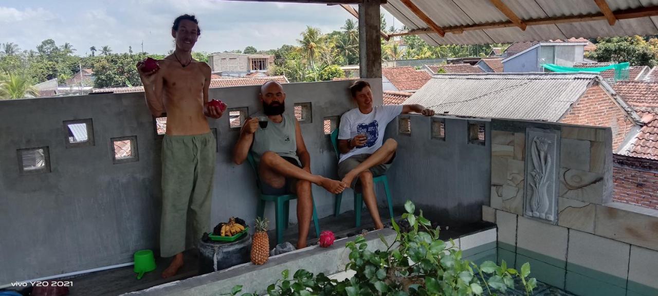 Javalindra Homestay&banyuwangi Tour