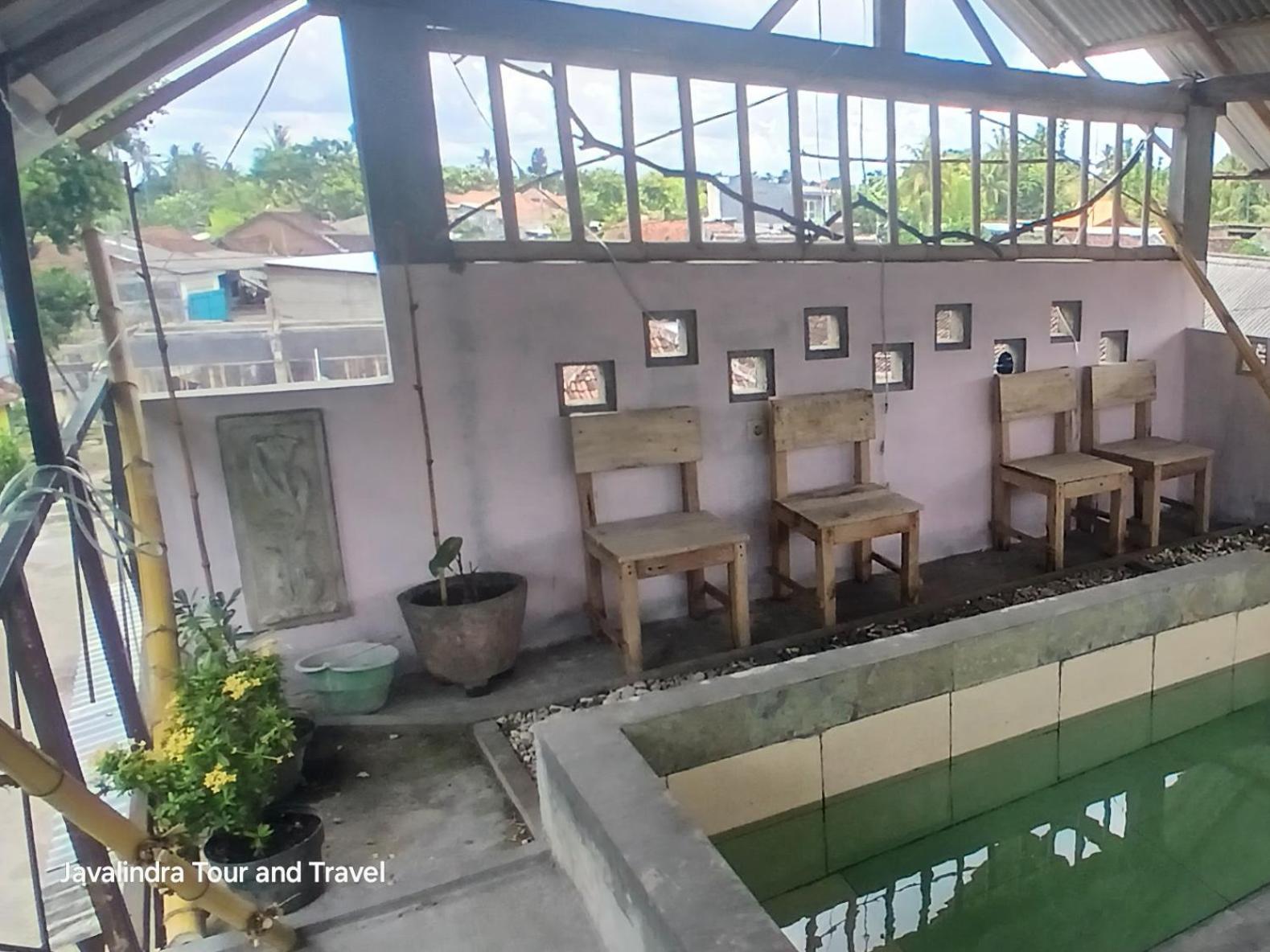 Javalindra Homestay&banyuwangi Tour Homestay *
